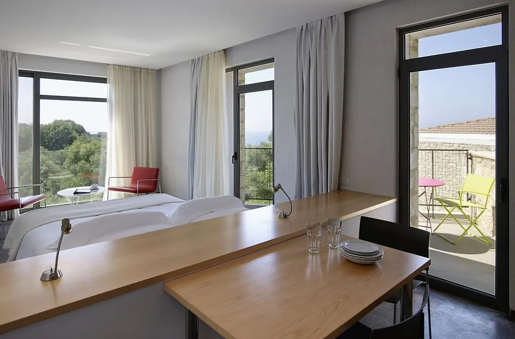 ****  Leivatho Hotel Svoronata Greece