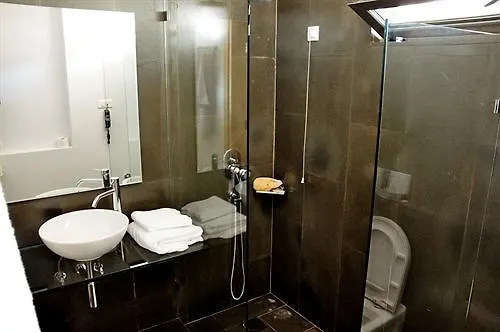 Leivatho Hotel Svoronata